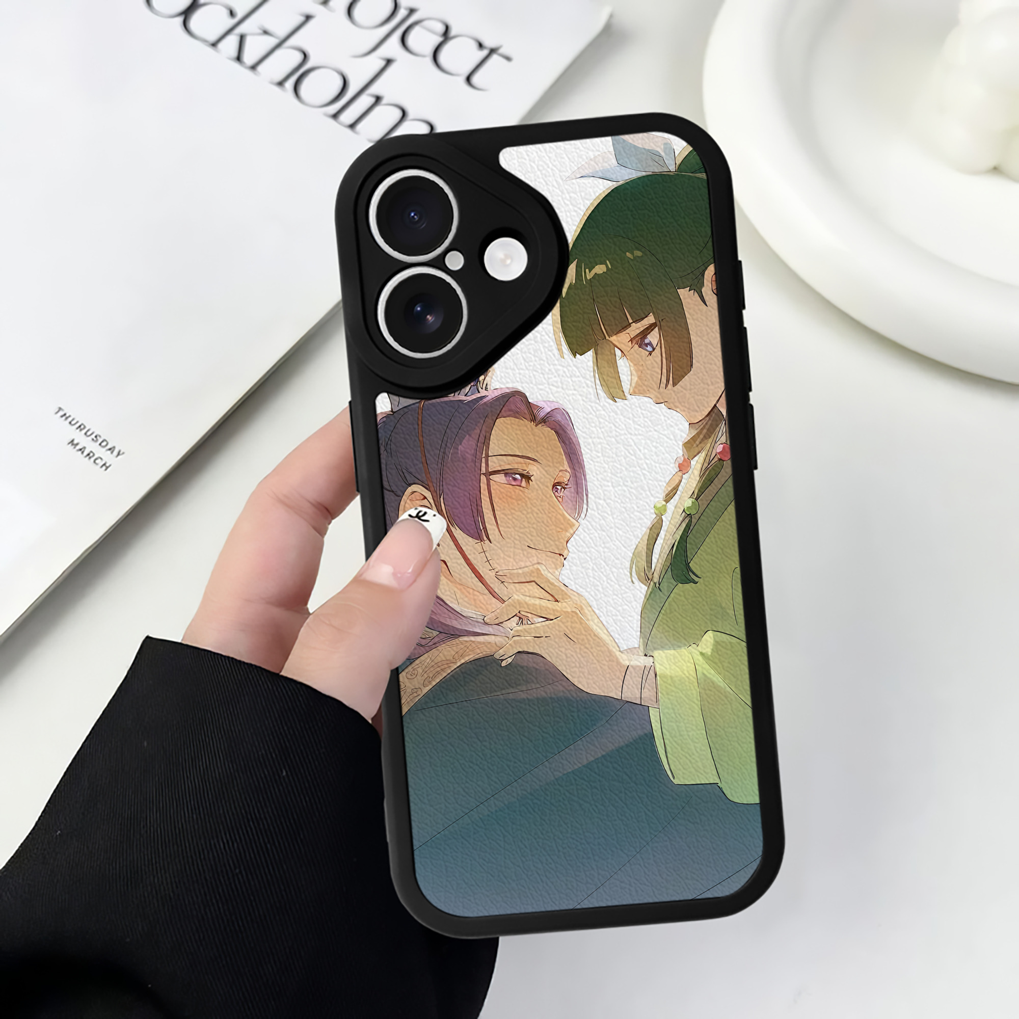 （画像用） 薬屋のひとりごと The Apothecary Diaries 【iPhone 16シリーズ対応】シリコンスマホケース（レザー調） 材質：シリコン
